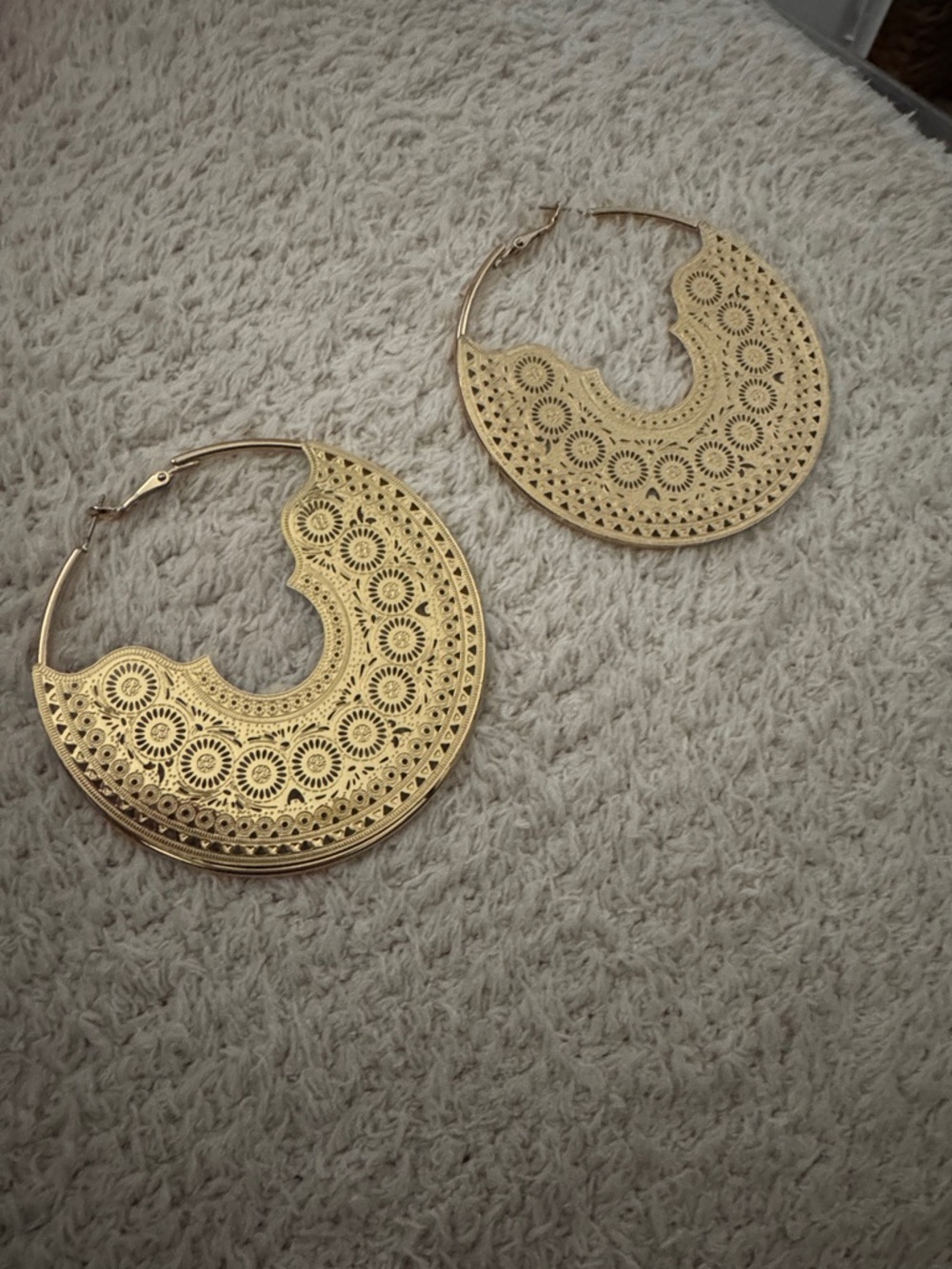 Elegant Heavy Gold Hoop Earrings
